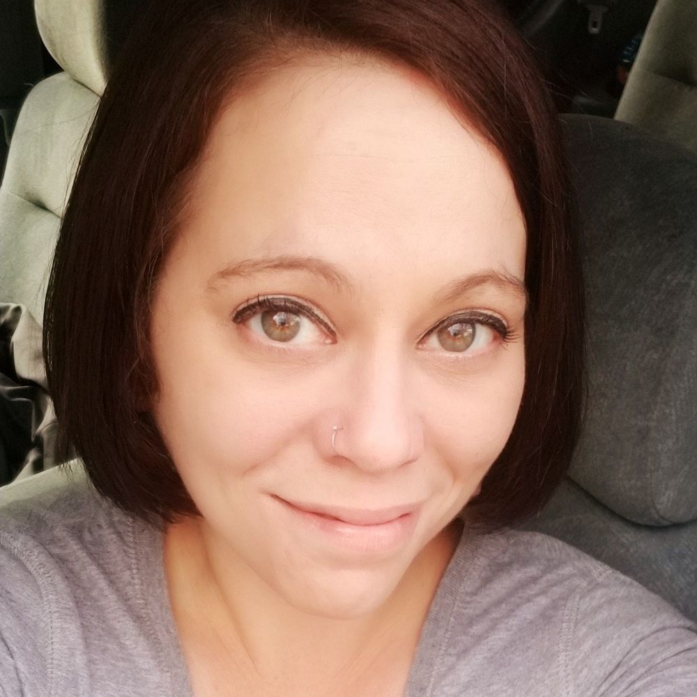 Meet your Posher, Casie